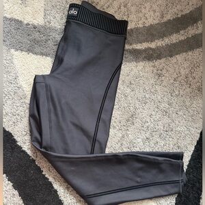 ALO leggings